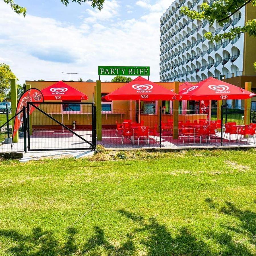 Best Silver Apartman Сиофок Екстериор снимка